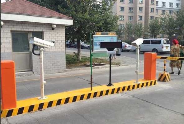 为什么汽车道闸系统不识别新能源车，道闸识别失败怎么办解决-第2张图片-安保之家